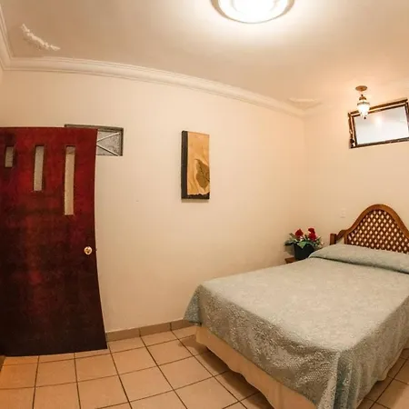 Hotel Posada De La Conspiracion Dolores Hidalgo Room photo