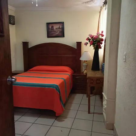 Hotel Posada De La Conspiracion Dolores Hidalgo Room photo